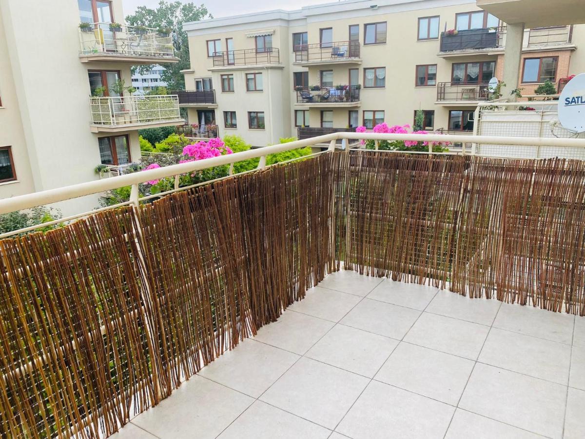 Wakacyjny Apartament Blisko Plazy. Gdansk Exterior foto